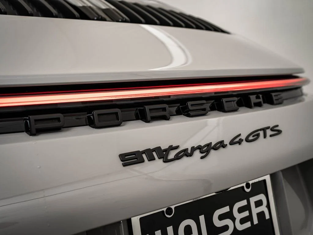 Used 2022 Chalk Porsche Targa 4 GTS image 23