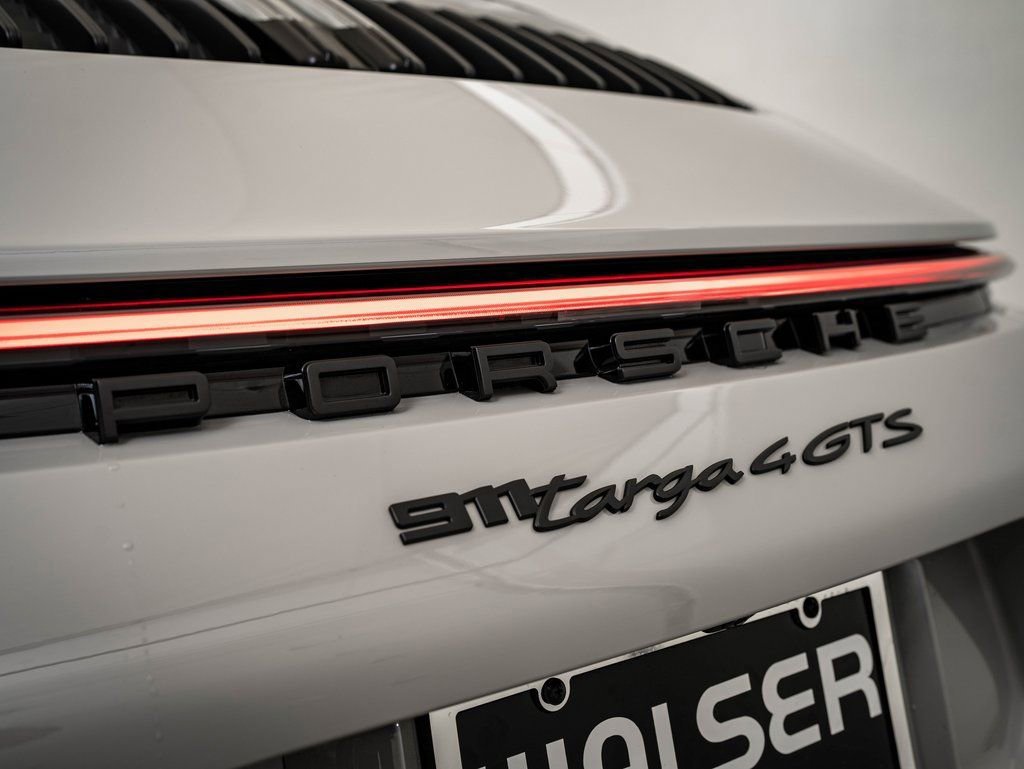 Used 2022 Chalk Porsche Targa 4 GTS image 23