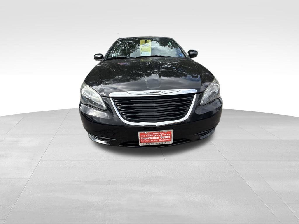 Used 2011 Black Chrysler S image 9