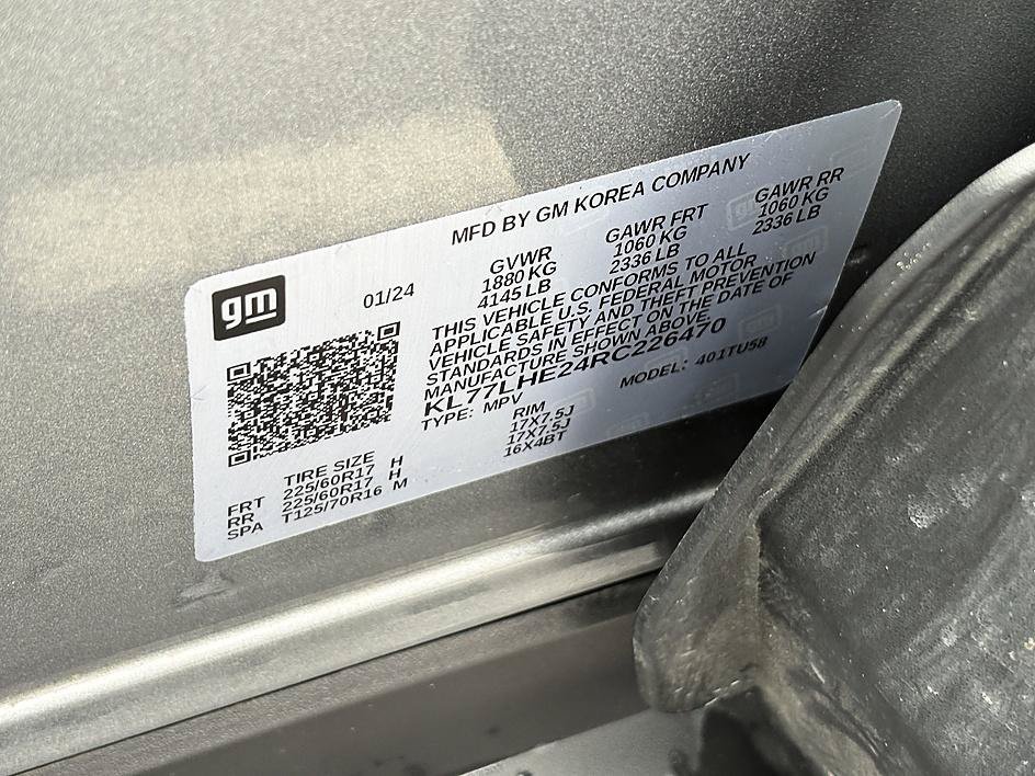 Used 2024 Sterling Gray Metallic Chevrolet LT image 26