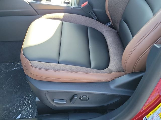 New 2026 Ruby Red Metallic Tinted Clearcoat Ford Outer Banks® image 14