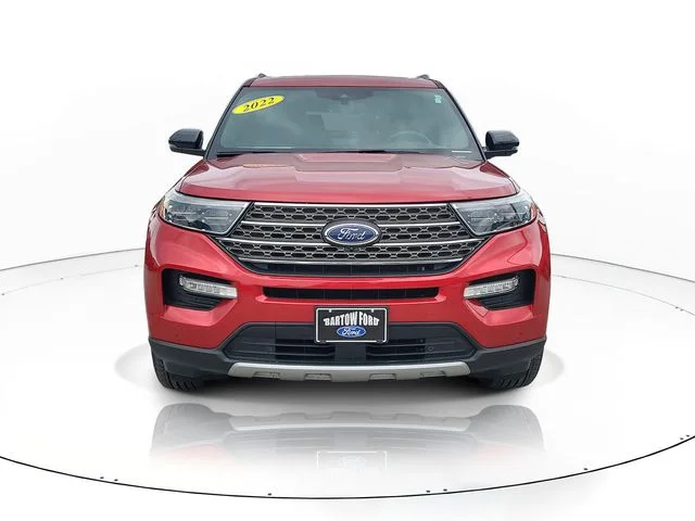 Used 2022 Red Ford King Ranch image 2