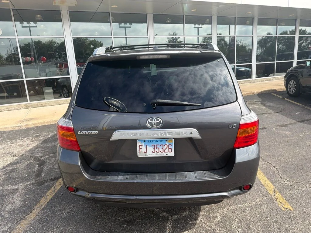 Used 2009 Gray Toyota Limited image 5