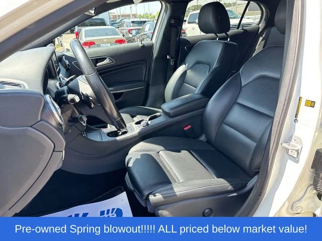 Used 2017  Mercedes-Benz GLA 250 image 17