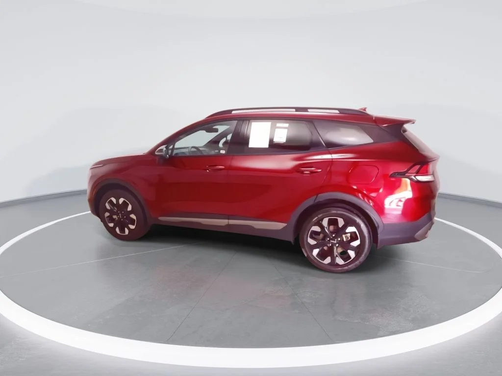Used 2023 Red Kia X-Line image 9