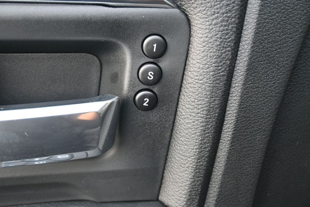 New 2026 Ceramic Gray Clear-Coat Exterior Paint RAM Laramie image 9