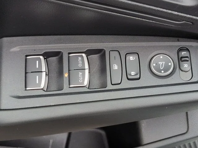 2023 Honda Accord LX - Photo 14