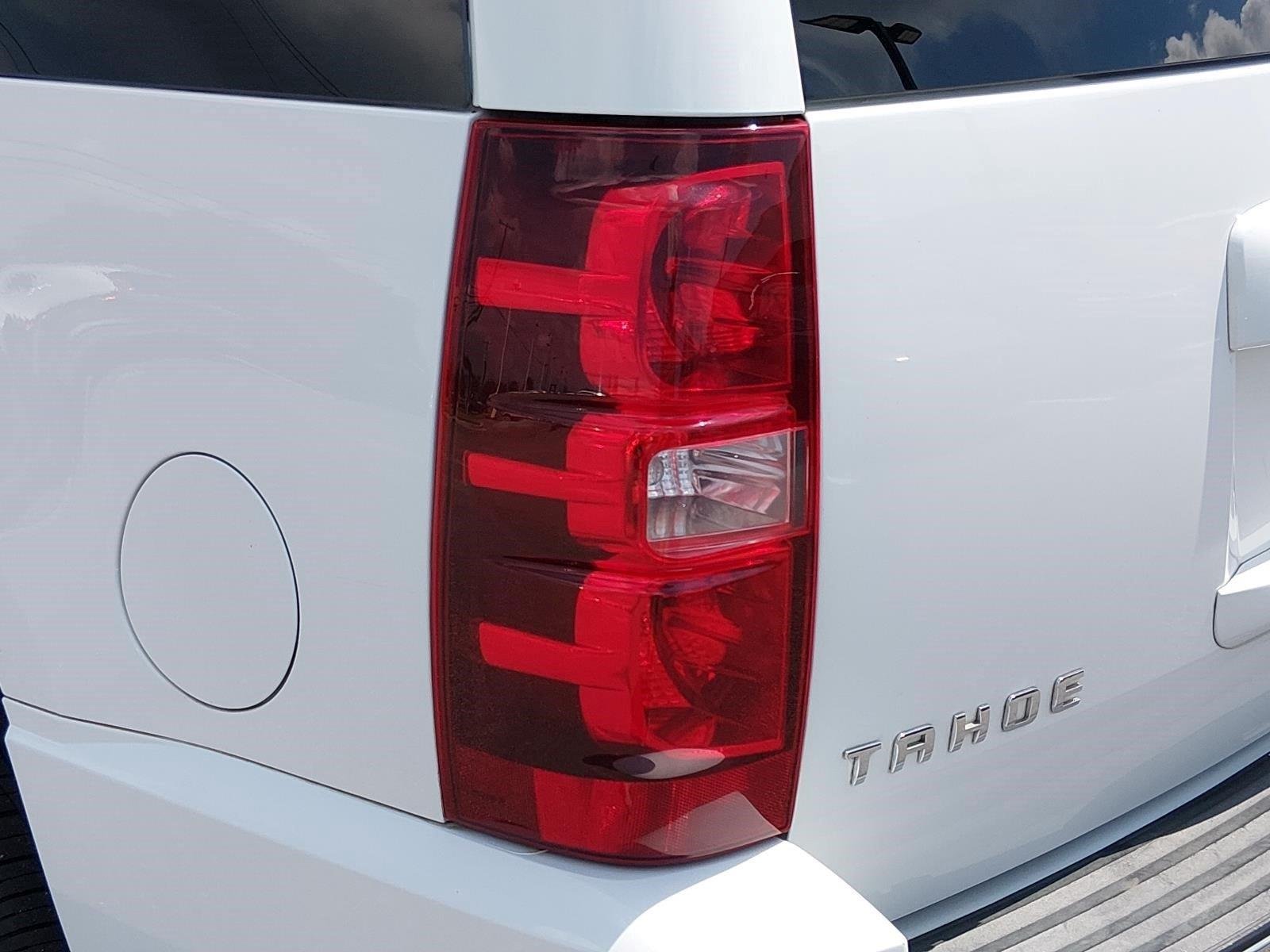 Used 2013 Summit White Chevrolet LTZ image 13