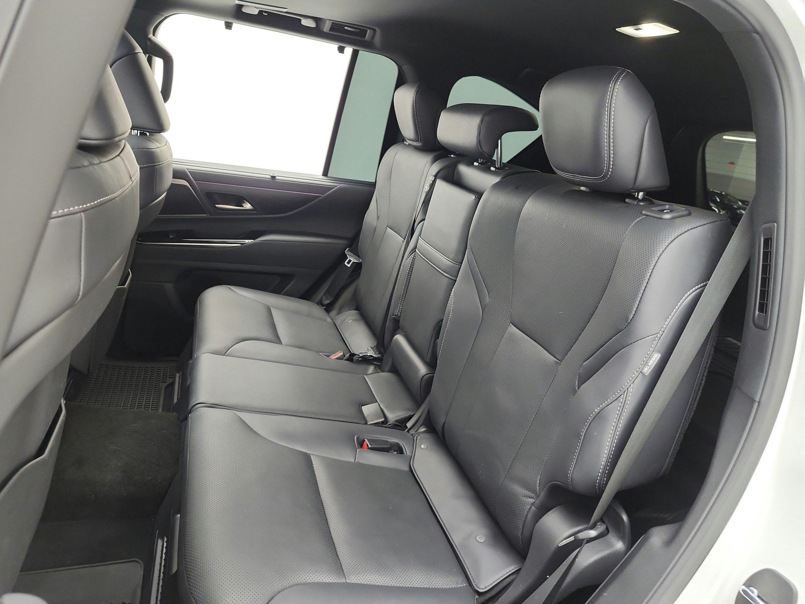 Used 2026 Eminent White Pearl Lexus LX 700h Luxury image 16