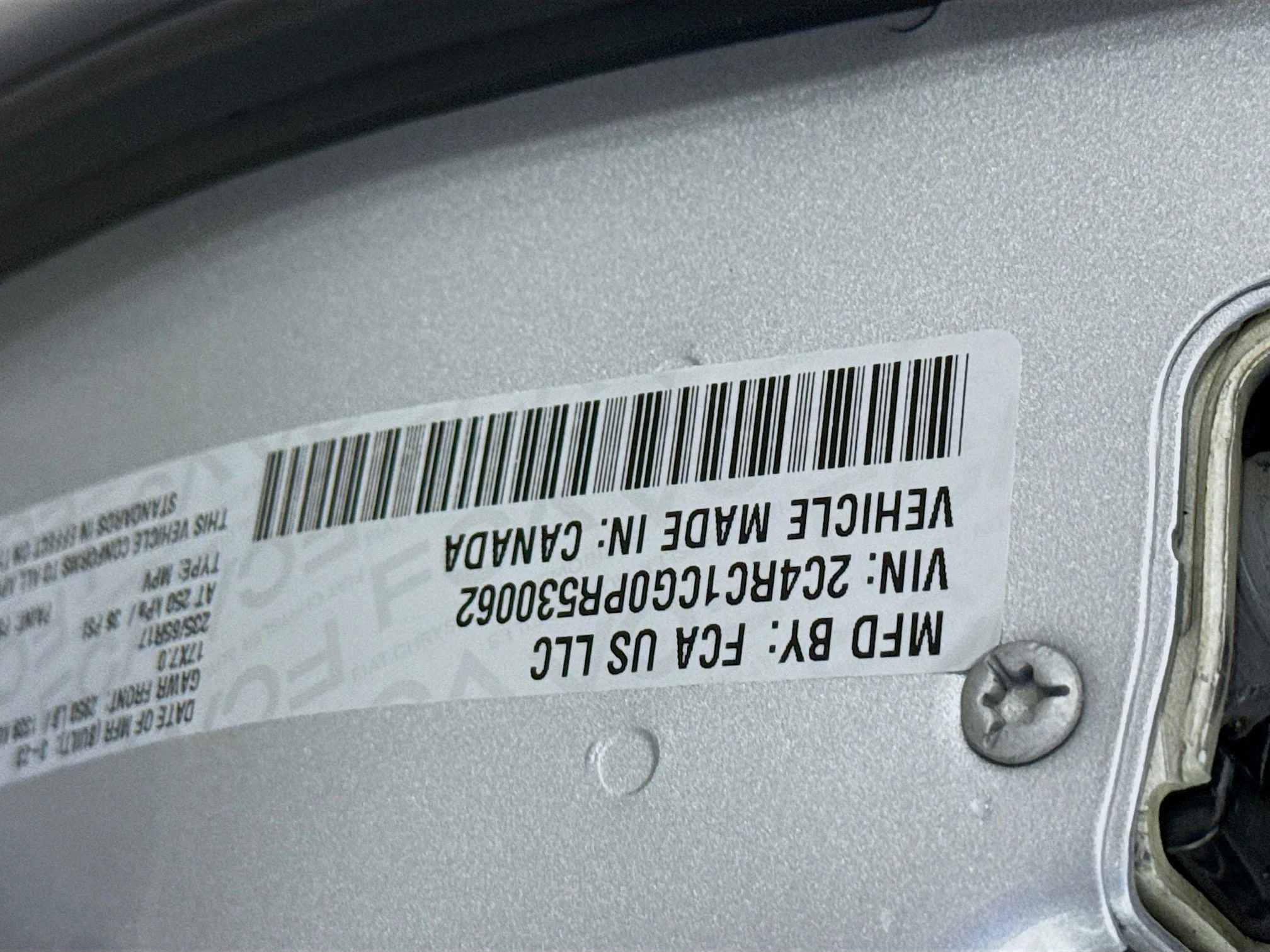 Used 2023 Silver Mist Clearcoat Chrysler LX image 34