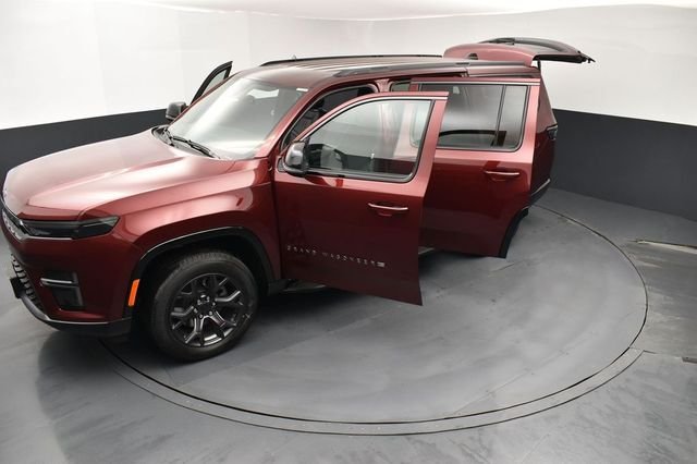 New 2026 Velvet Red Pearlcoat (DISC) Jeep Limited Altitude image 26