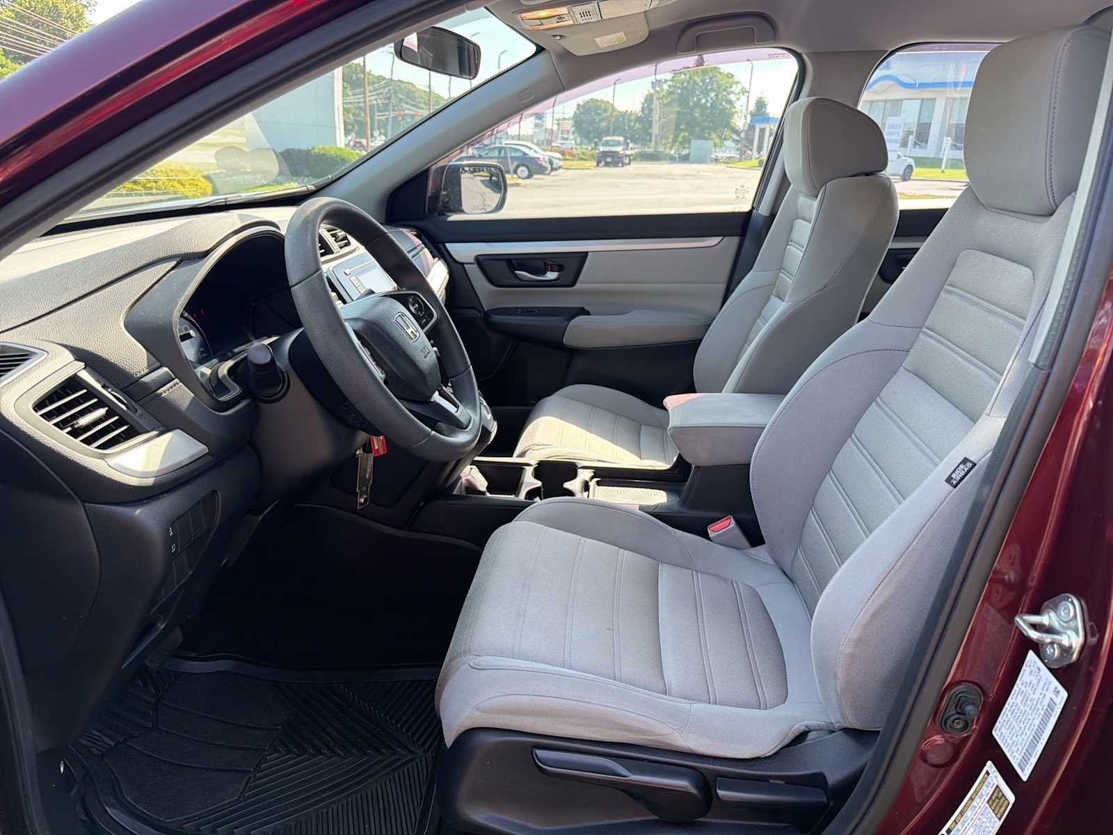 2017 Honda CR-V LX - Photo 11