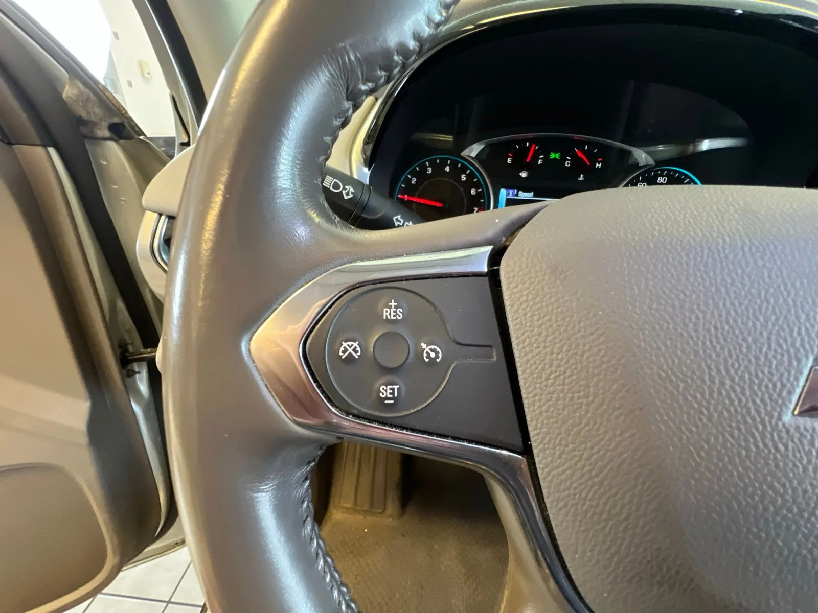 Used 2019 Silver Ice Metallic Chevrolet LT image 23