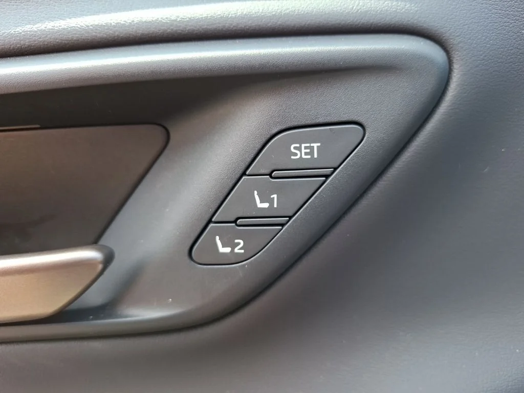 Used 2025 Black Toyota  image 13