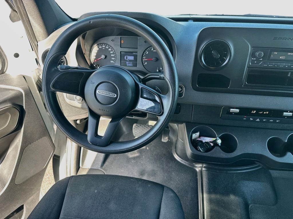 Used 2020 White Freightliner Base image 21