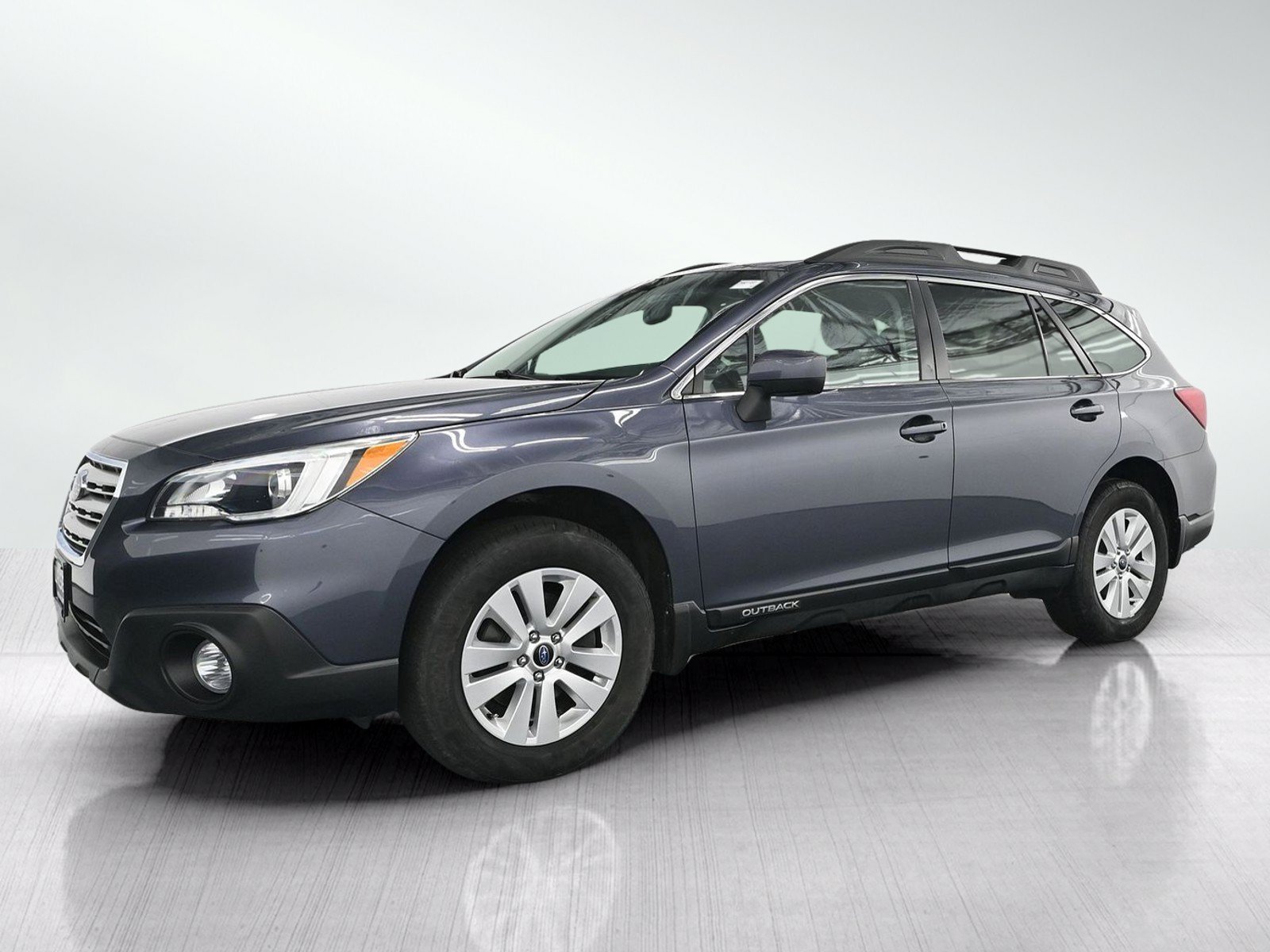 Used 2016 Carbide Gray Metallic Subaru 2.5i Premium image 2