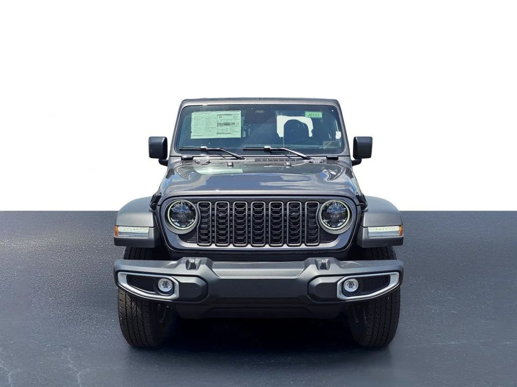 New 2026 Granite Crystal Metallic Clear-Coat Exterior Paint Jeep Sport S image 2