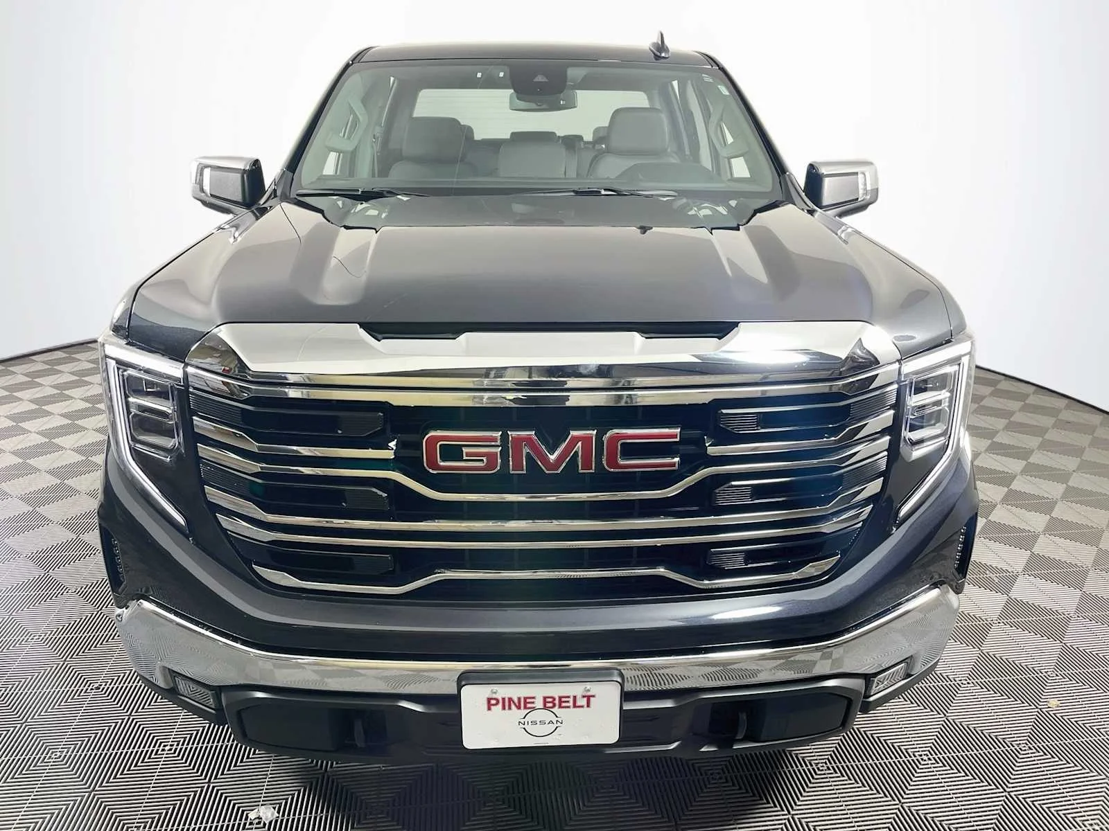 Used 2026 Titanium Rush Metallic GMC SLT image 2