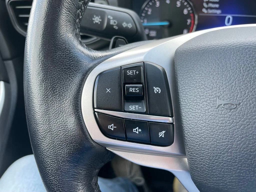 Used 2020 Silver Metallic Ford XLT image 20
