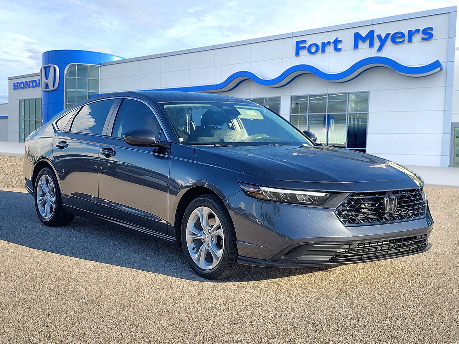 2024 Honda Accord LX - Photo 32