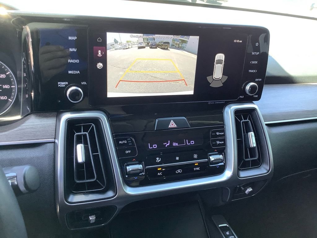 Used 2023 White Kia X-Line S image 26