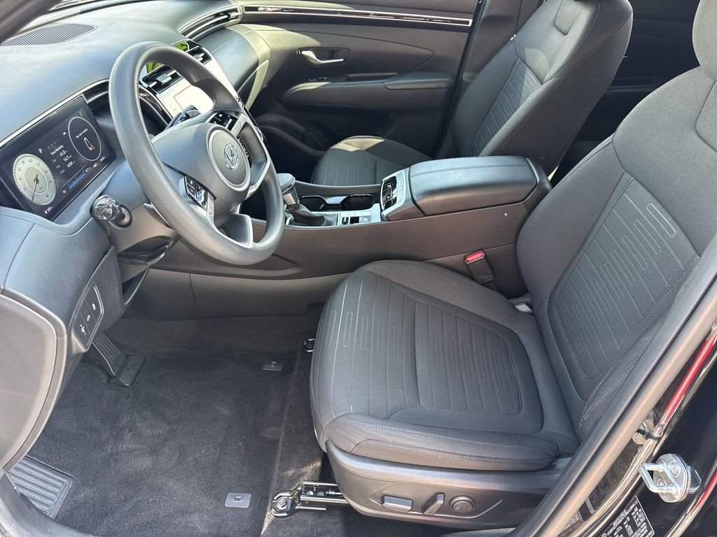 Used 2023 Black Hyundai NIGHT image 9