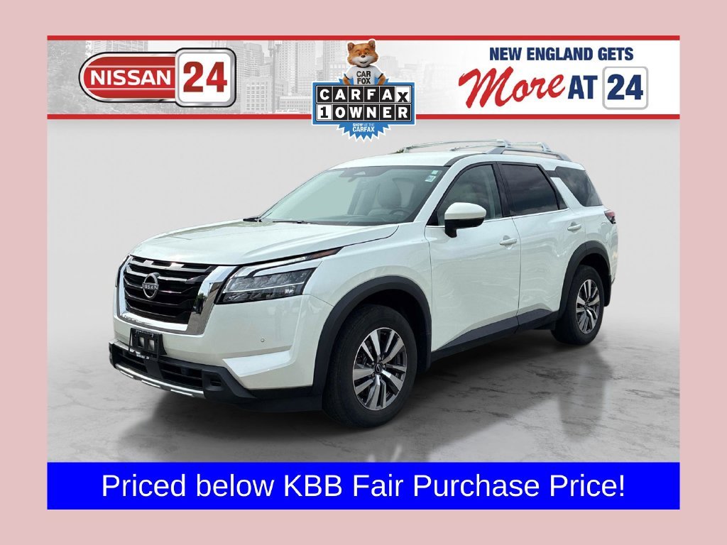 Used 2023 White Nissan SL image 1
