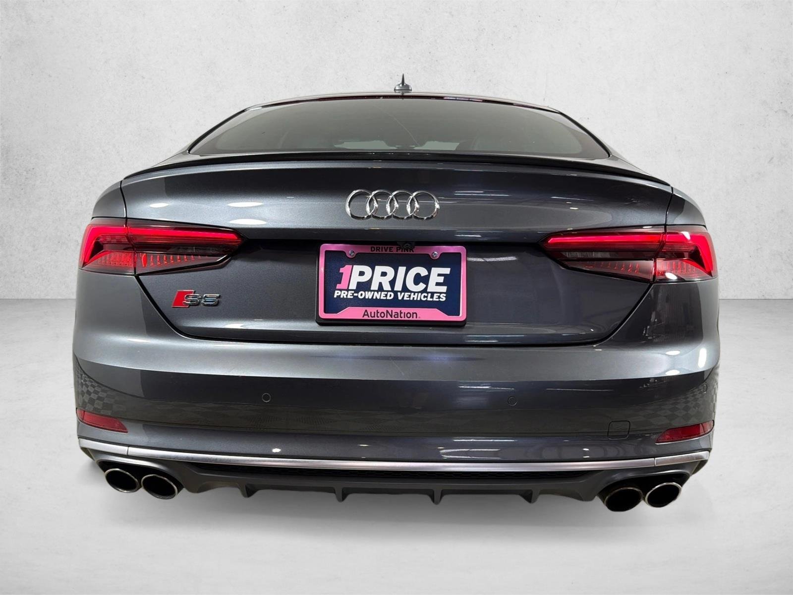 Used 2018 Daytona Gray Pearl Audi Prestige image 6