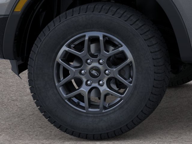 New 2026 Carbonized Gray Metallic Ford XLT image 41