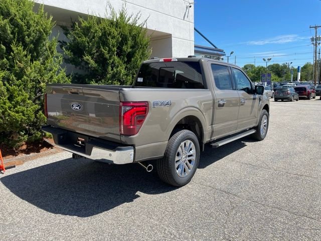 New 2026 Gray Ford Lariat image 5