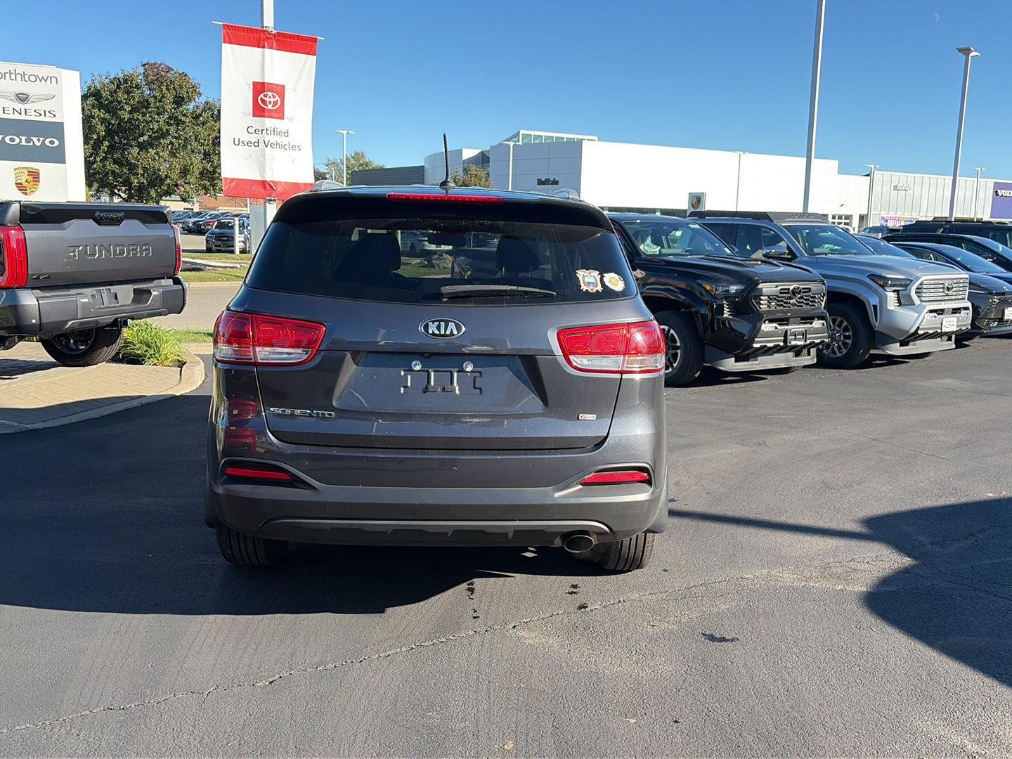 Used 2017 Platinum Graphite Kia LX image 4