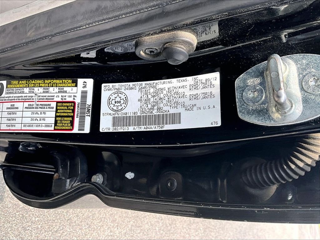 Used 2013 Black Toyota Base image 32