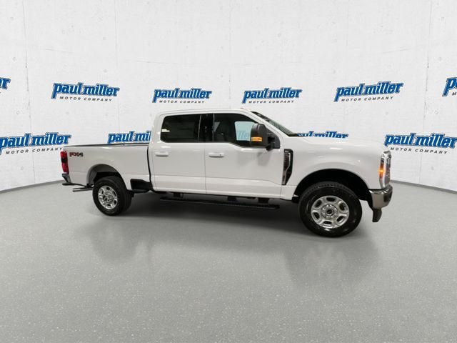 New 2026 Oxford White Ford F-250® XLT image 13