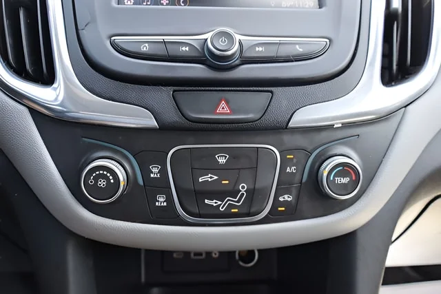Used 2020 Summit White Chevrolet LS image 30