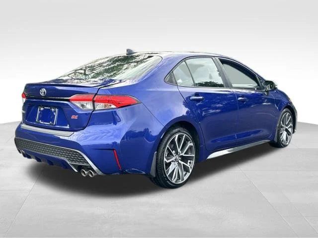 Used 2021 Blue Toyota SE image 5