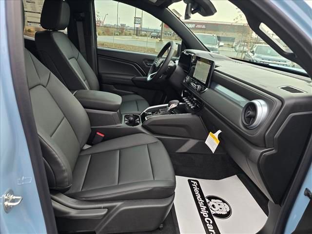 2026 Chevrolet Colorado LT - Photo 13