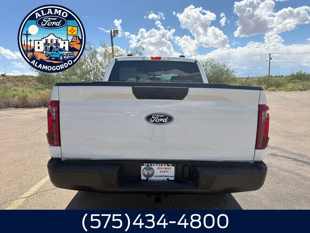 New 2026 Oxford White Ford XL image 4
