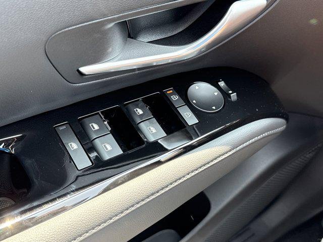 2026 Hyundai Santa Cruz Limited - Photo 18
