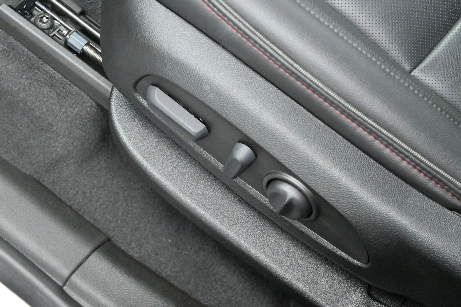 Used 2023 Sterling Gray Metallic Chevrolet RS image 13