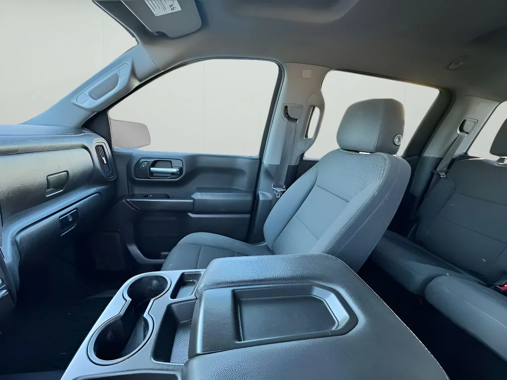 Used 2020 Shadow Gray Metallic Chevrolet Custom image 25