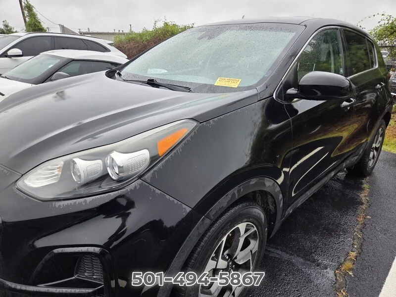Used 2020 Black Cherry Pearl KIA LX image 8