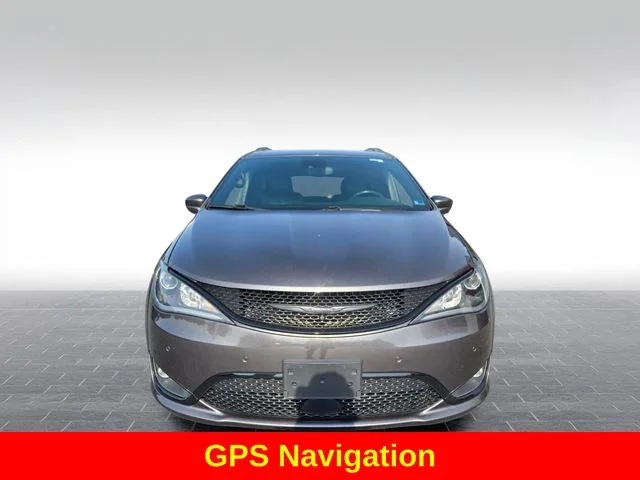 Used 2020 Chrysler Pacifica AWD LAUNCH EDITION with VIN 2C4RC3BG6LR267857 for sale in Bassett, VA