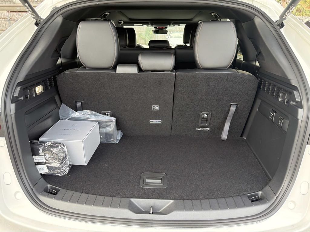 2026 Mazda CX-90 Premium Plus Package - Photo 7
