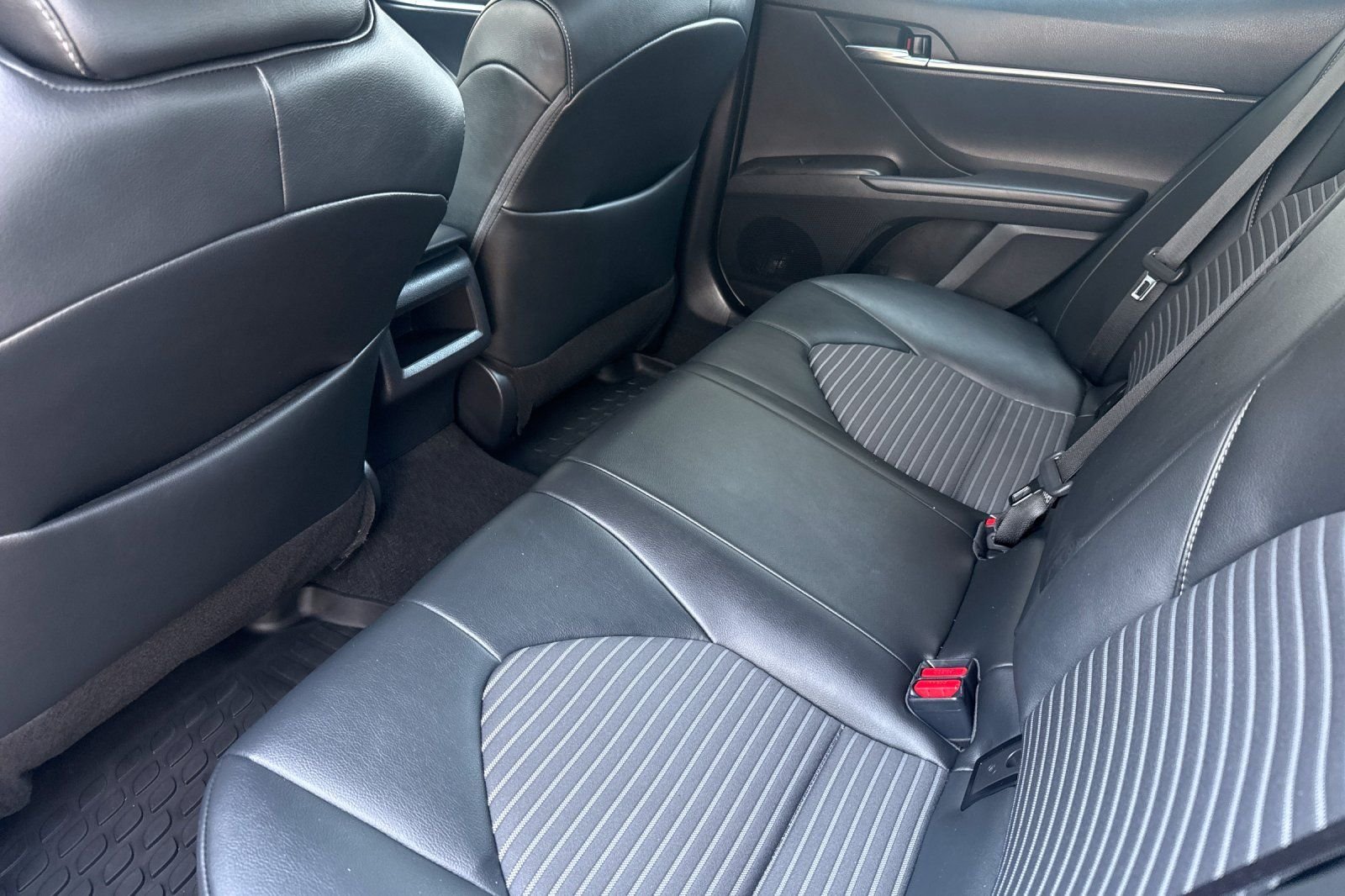 Used 2024 Silver Toyota SE image 12