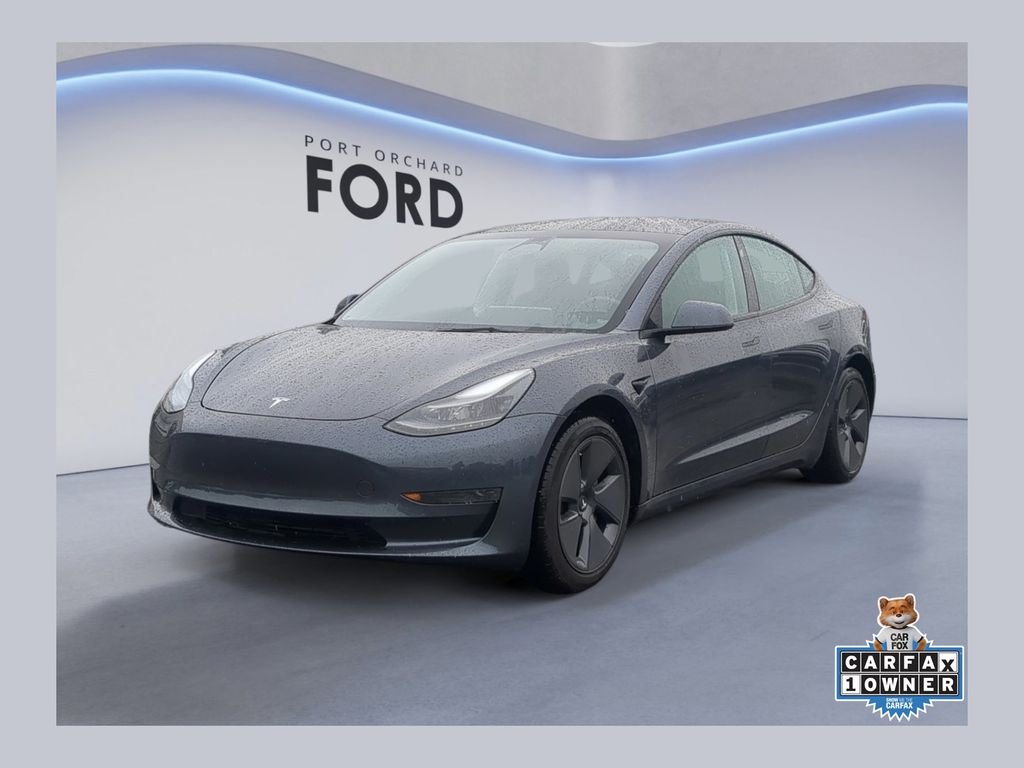 2023 Tesla Model 3 Base