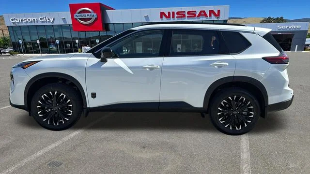 New 2026 Everest White Pearl TriCoat Nissan Dark Armor™ image 6