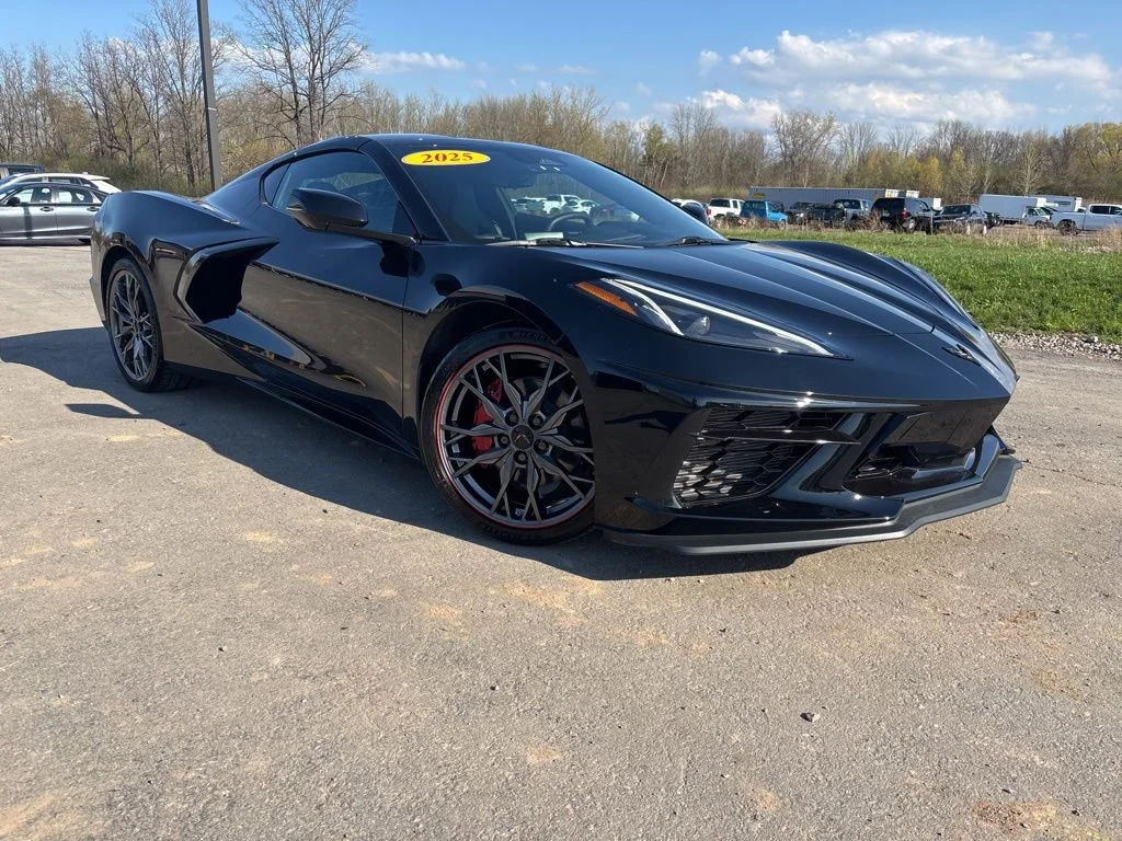2025 Chevrolet Corvette Stingray Coupe 1LT's photo