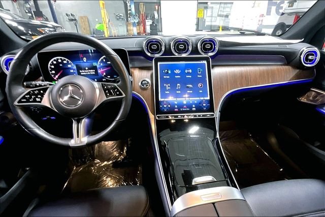 2023 Mercedes-Benz GLC GLC 300 - Photo 6