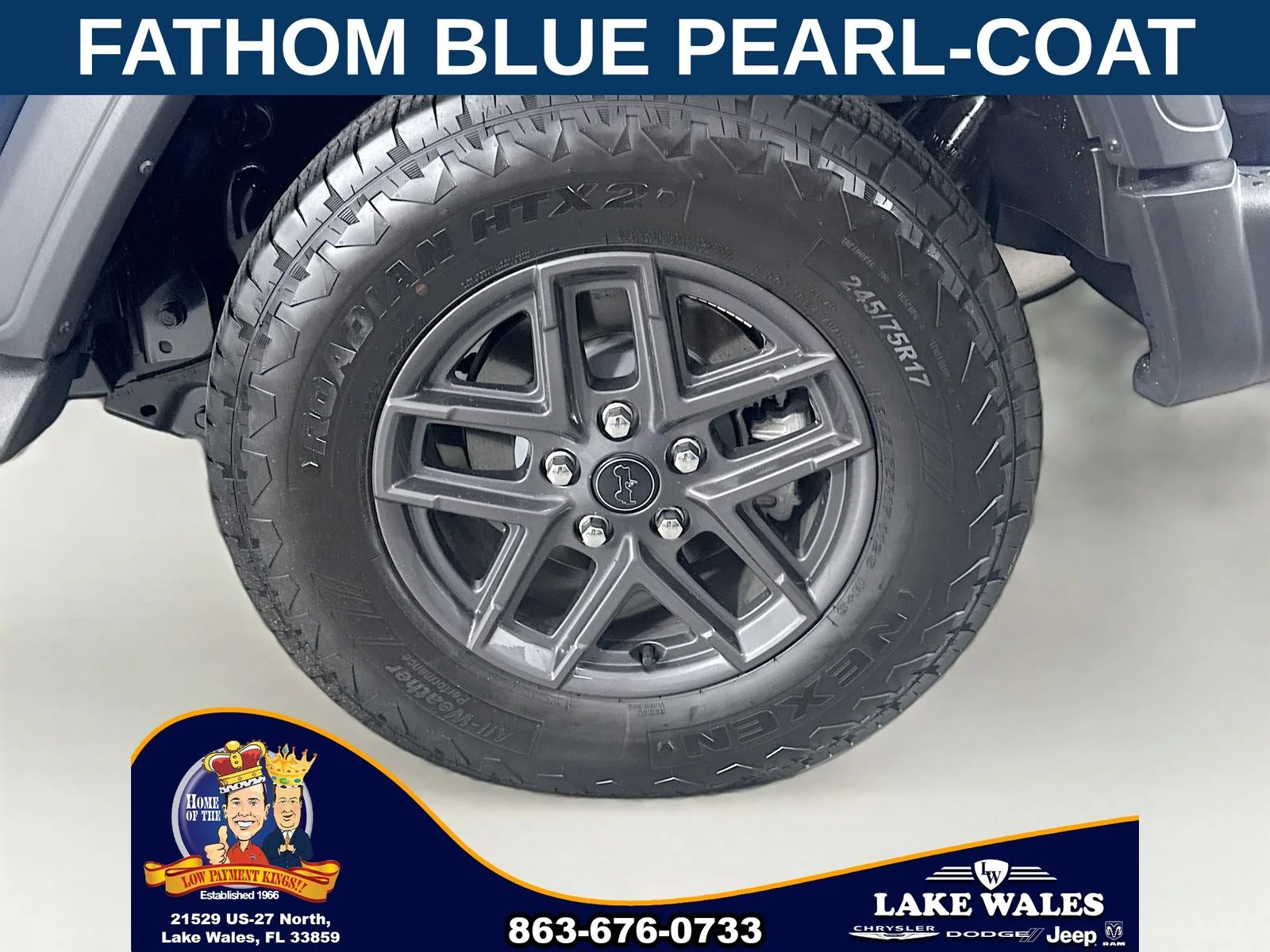 Used 2025 Blue Jeep Sport S image 28