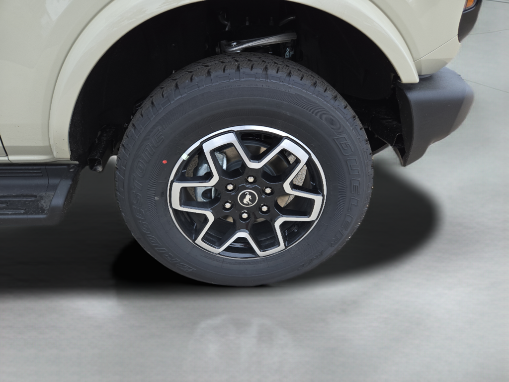 New 2026 Desert Sand Ford Outer Banks® image 29